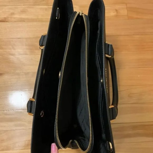 Michael Kors Savannah purse / Sacoche noir - Picture 3 of 5